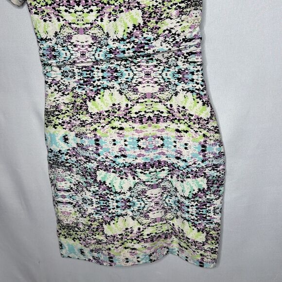 Talulah Sky Full Of Stars Short Sleeve Bodycon Dress. Size Medium. - Picture 7 of 10